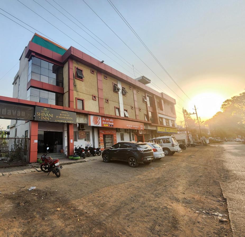Shivani Inn Hotel & Banquet Seoni  外观 照片