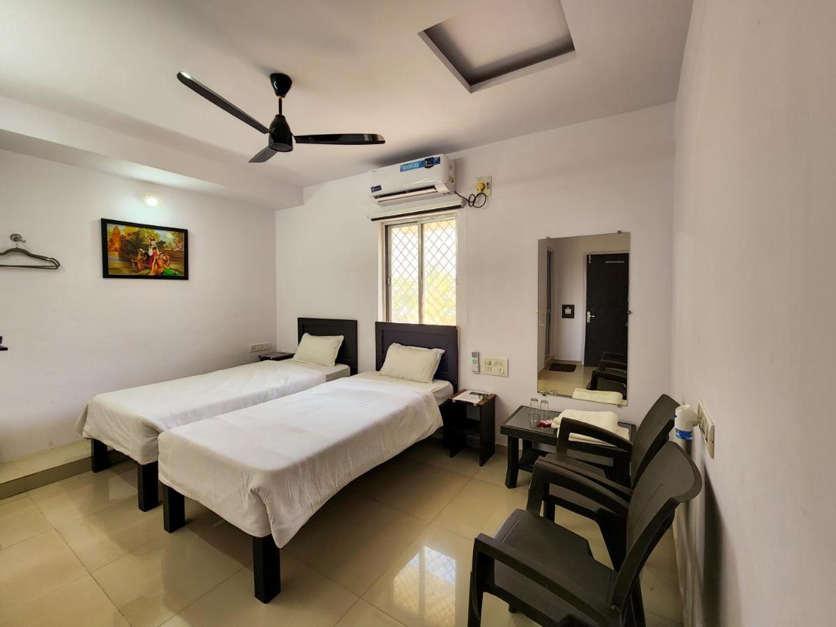 Shivani Inn Hotel & Banquet Seoni  外观 照片