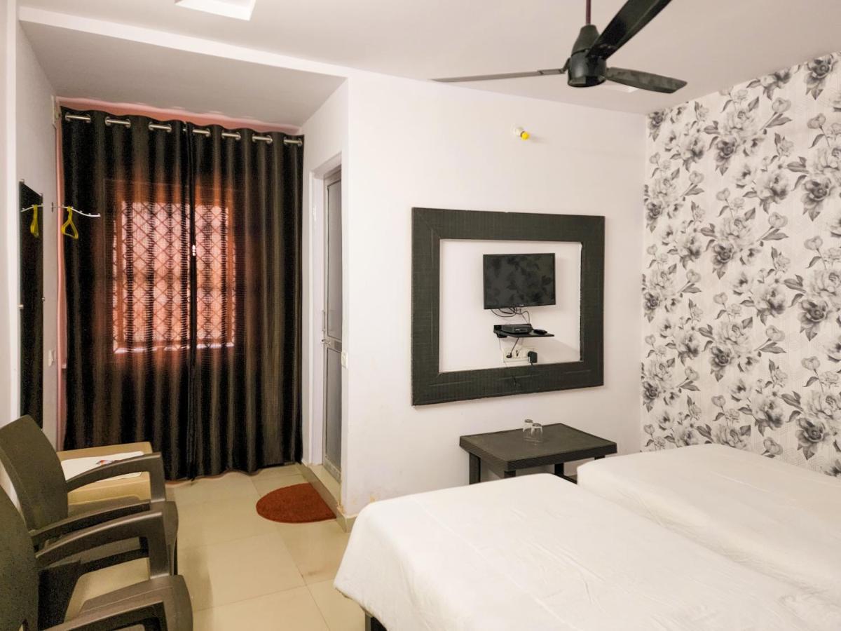 Shivani Inn Hotel & Banquet Seoni  外观 照片
